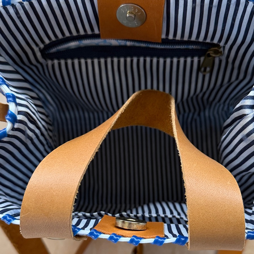 Elegant Blue and White Woven Tote with Tan Leather Straps - Picture 6 of 13